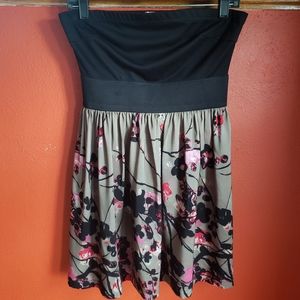 😎 3 for $15 Strapless Dress